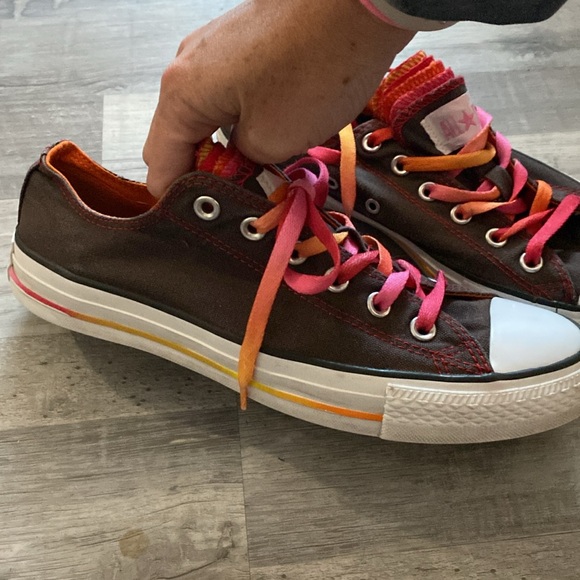 Rainbow multi tongue Converse- women’s 10 - Picture 2 of 3